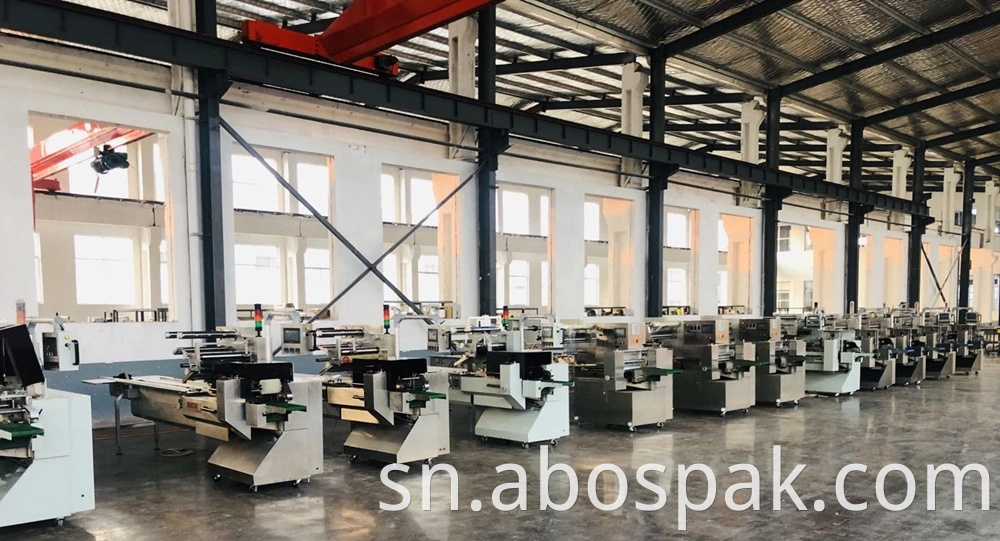 Automatic Horizontal Packing Machine Pillow Pack Bread Biscuits Packaging neGasi Nitrogen yeKeke/ Wafer/ Cookies/Buns/Muffin/Bread/Bakery Products Machine